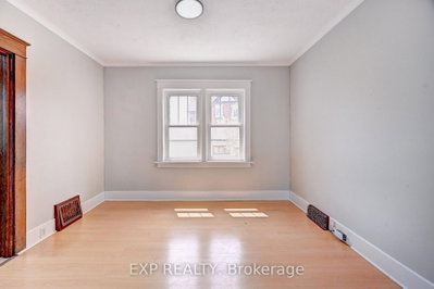 147 Courtland Avenue E • Kitchener, ON photo 7