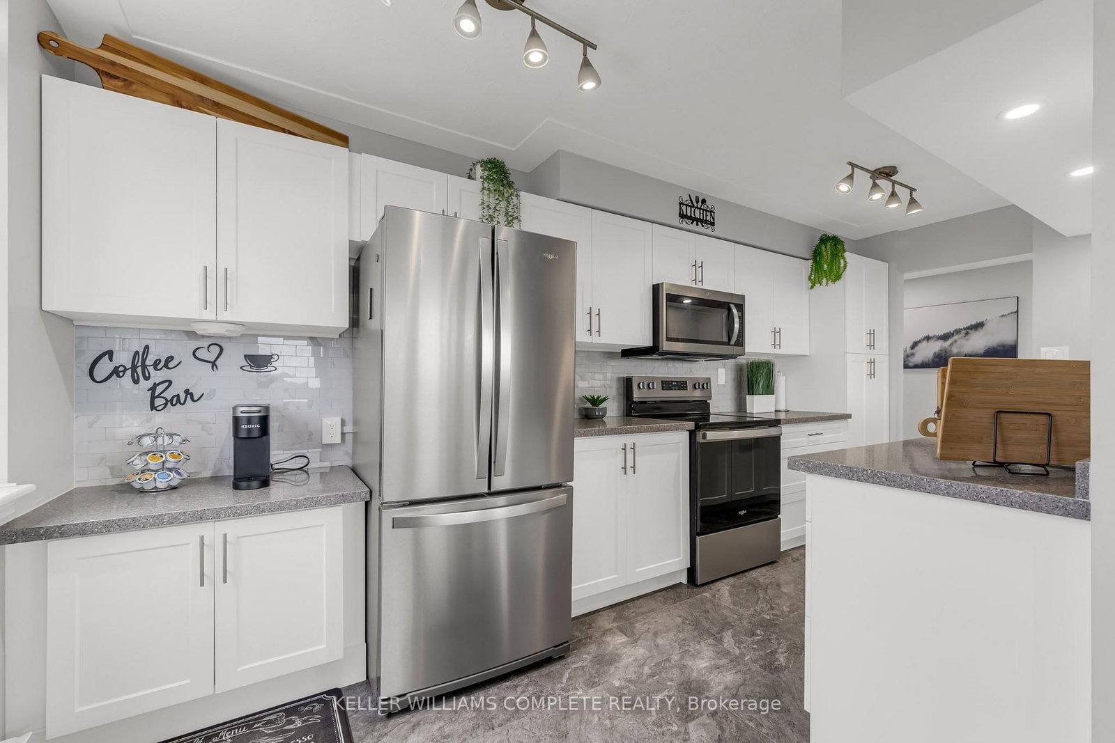 40 HARRISFORD Street • #608 • Hamilton, ON photo 6