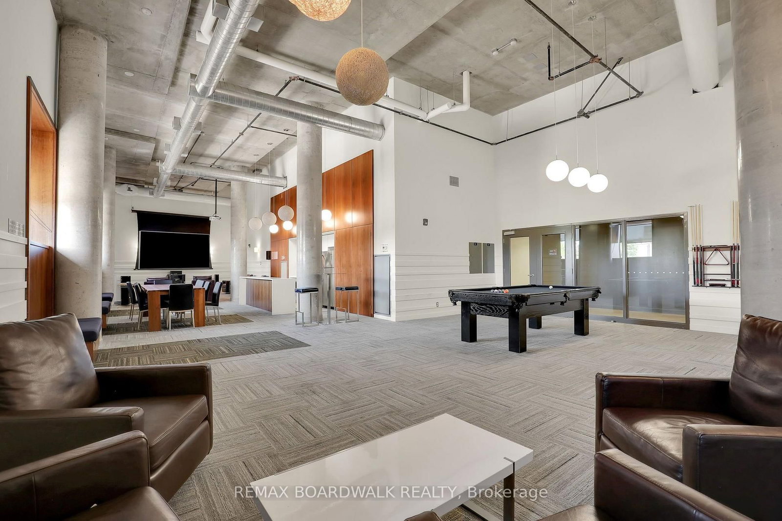 349 Mcleod Street • #524 • Ottawa, ON photo 5
