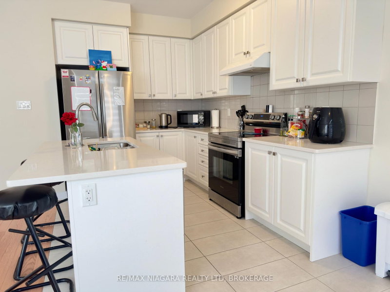 Upper - 21 Keelson Street