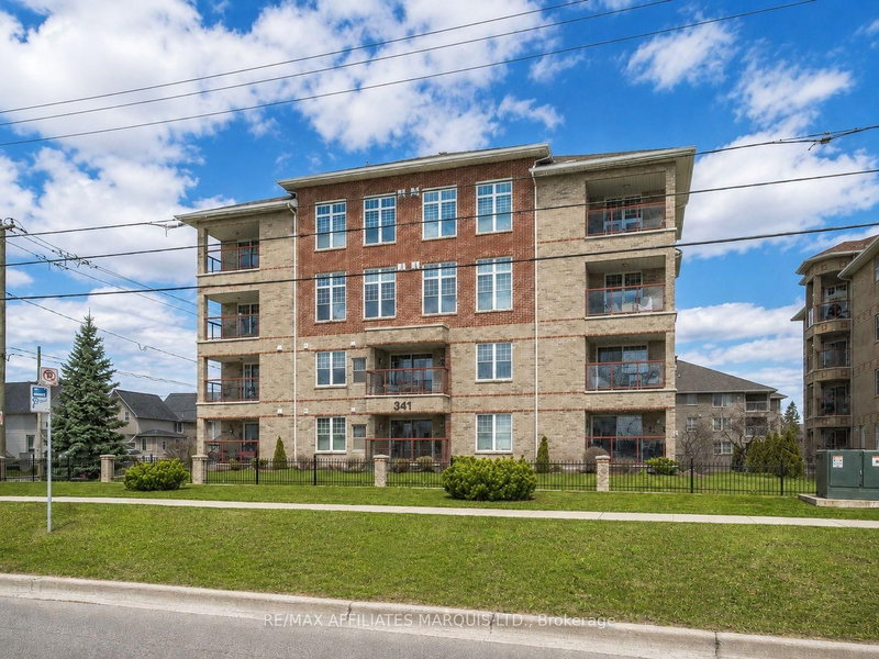 402 - 341 Water Street W