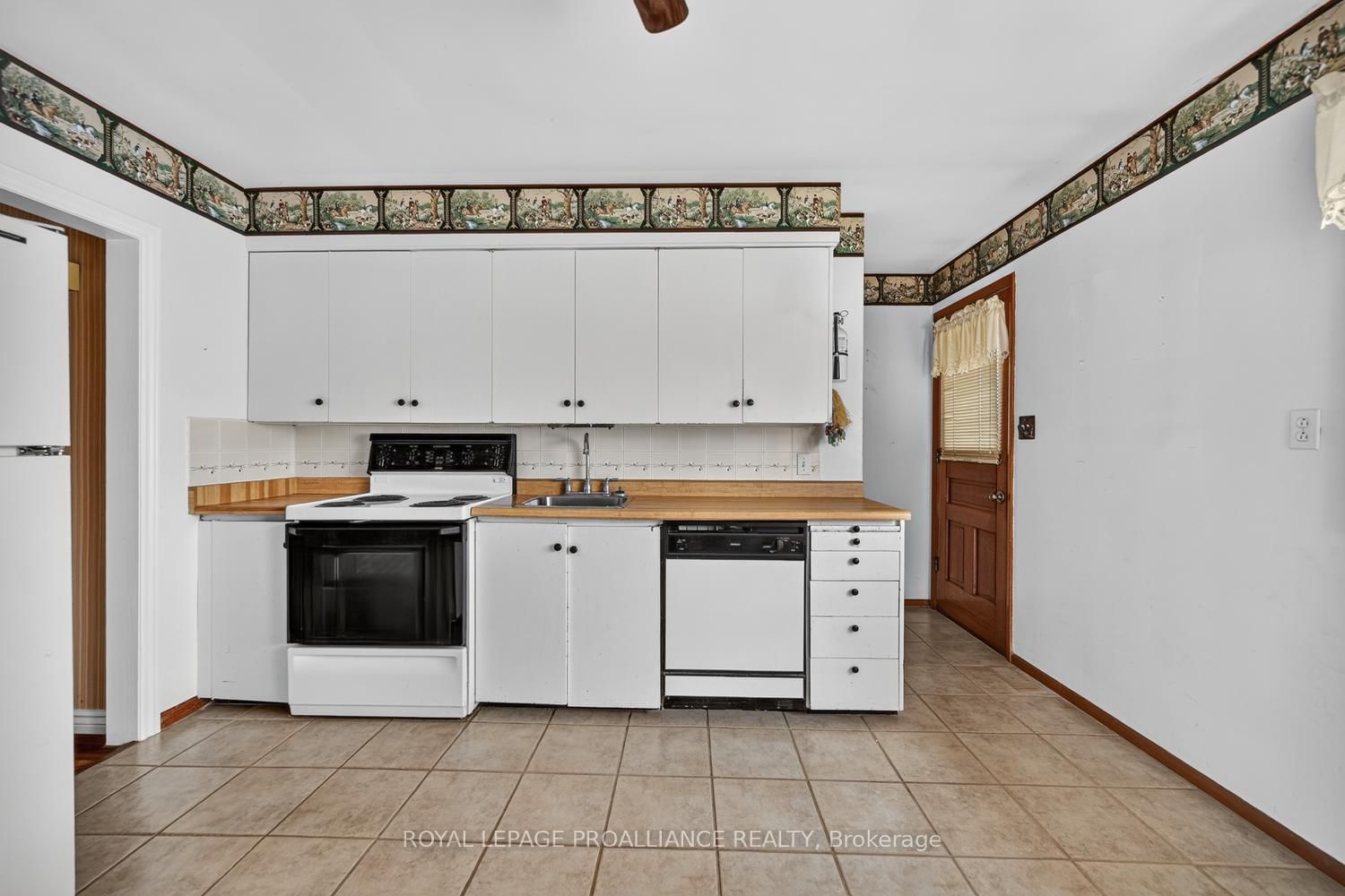 402 Linda Street • Prescott, ON photo 10