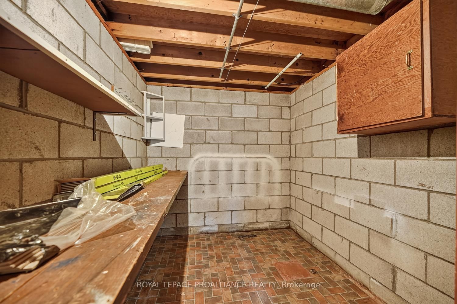 402 Linda Street • Prescott, ON photo 23