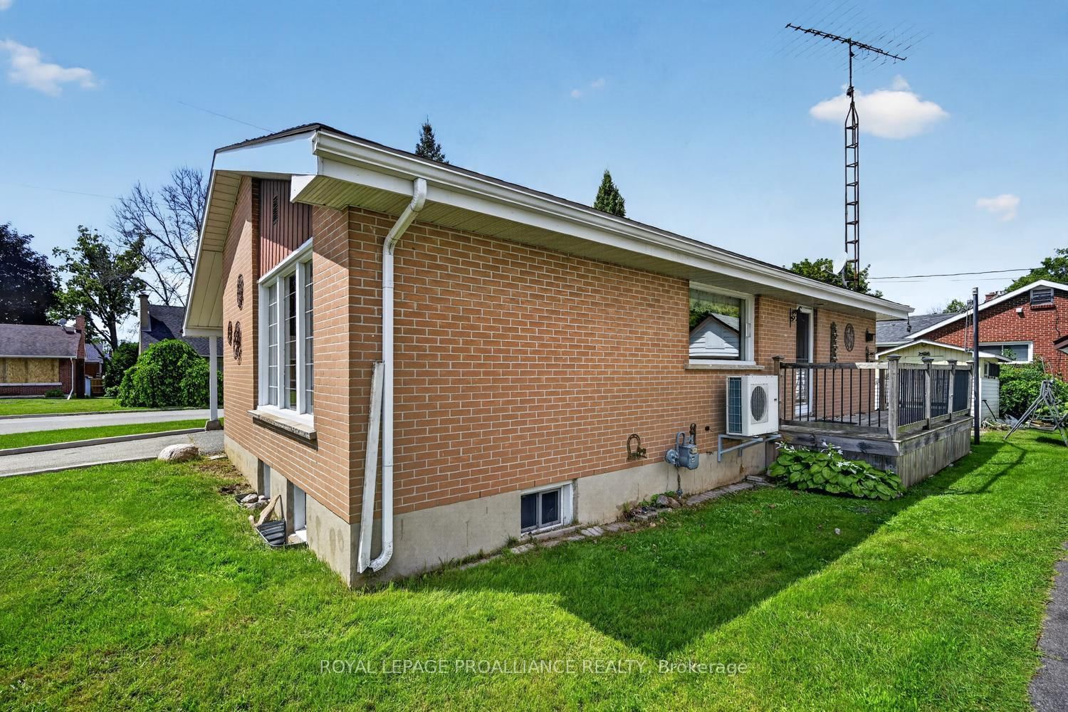 402 Linda Street • Prescott, ON photo 29