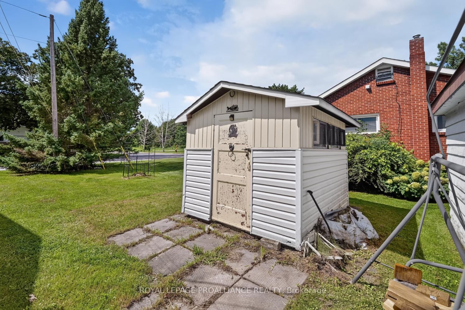 402 Linda Street • Prescott, ON photo 31