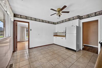 402 Linda Street • Prescott, ON photo 9