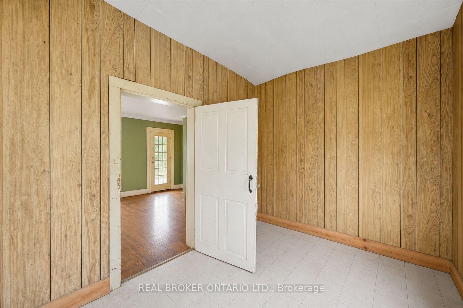36 Elgin Street E • Woolwich, ON photo 9