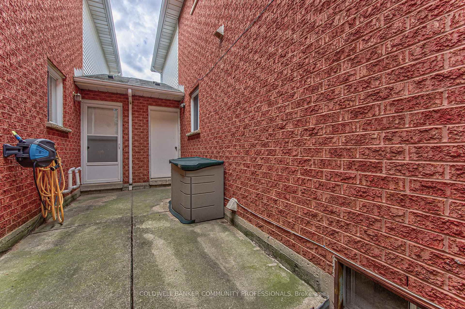 86 Chelsea Crescent • Hamilton, ON photo 37