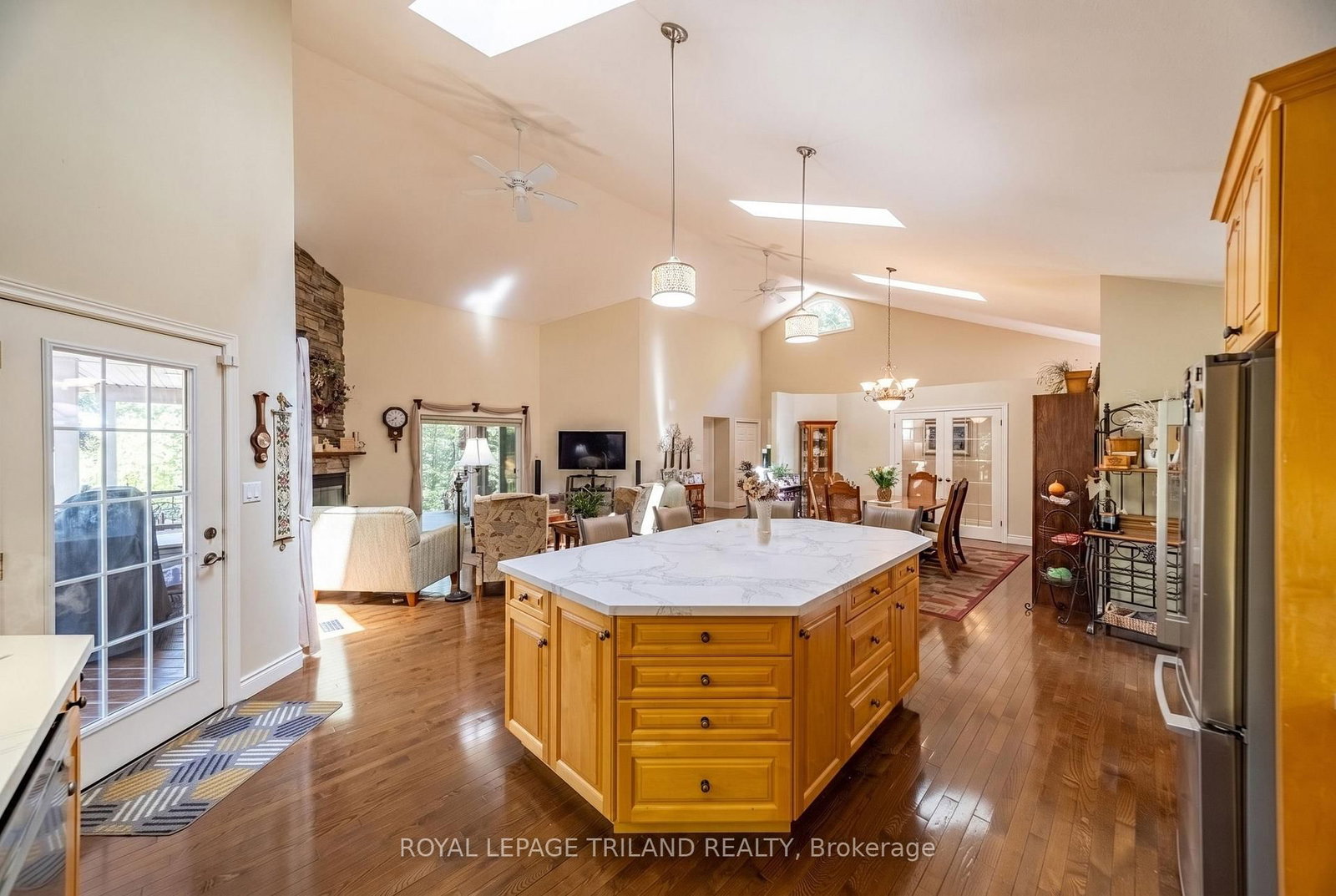 9958 Riverview Road • Lambton Shores, ON photo 19