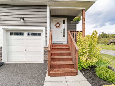 85 Douglas Drive • Bracebridge, ON photo 3