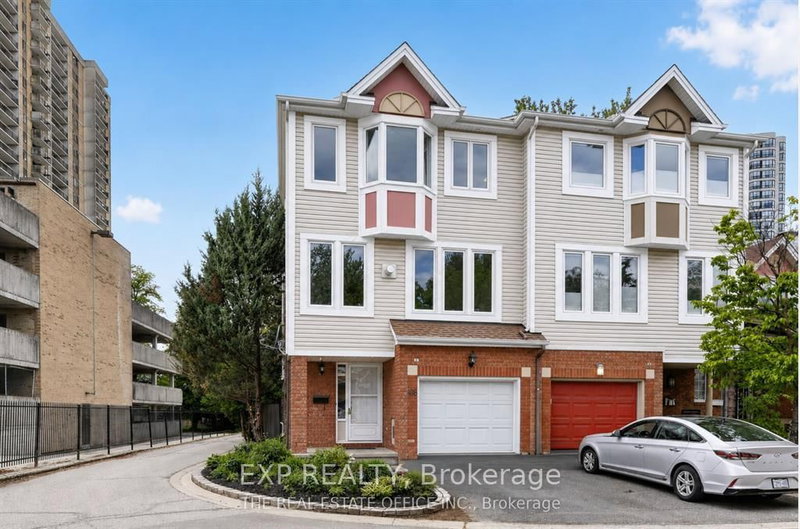 106 Corsica Private W