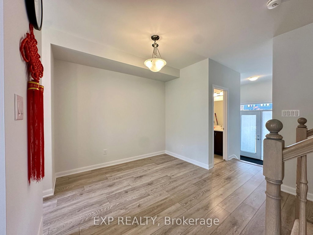 725 Cashmere Terrace 5