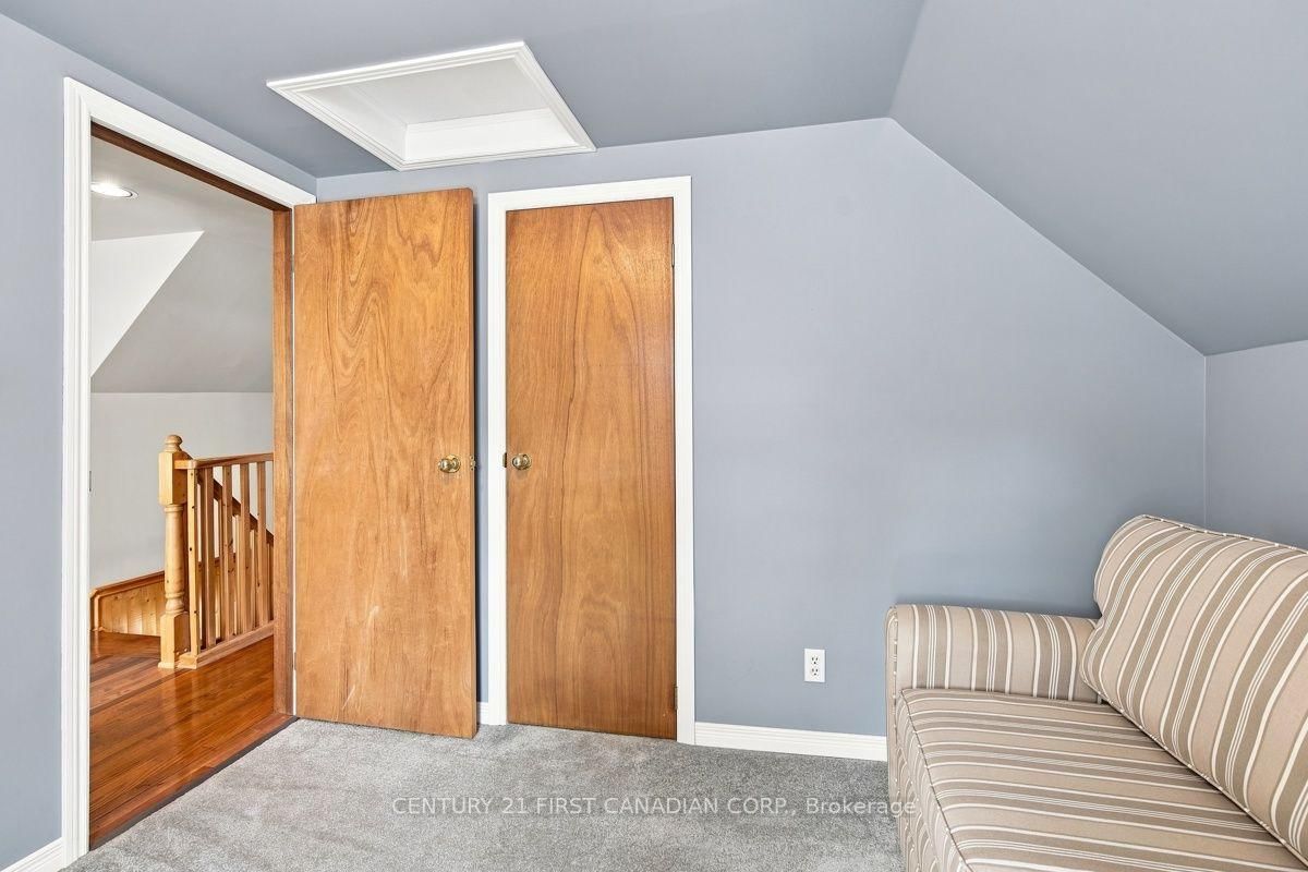 212 MAIN Street • West Elgin, ON photo 30