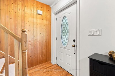 212 MAIN Street • West Elgin, ON photo 8