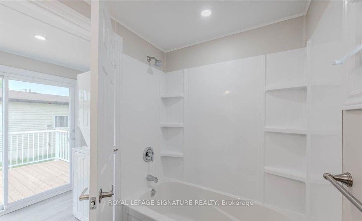 1294 8th Concession Road W • #40 • Hamilton, ON photo 18