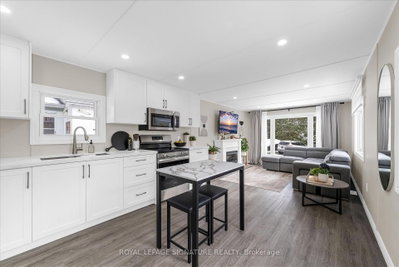 1294 8th Concession Road W • #40 • Hamilton, ON photo 8