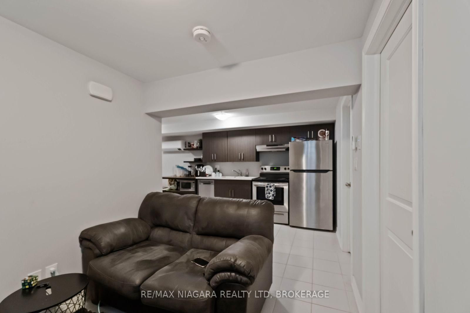 81 Grove Street • Welland, ON photo 31