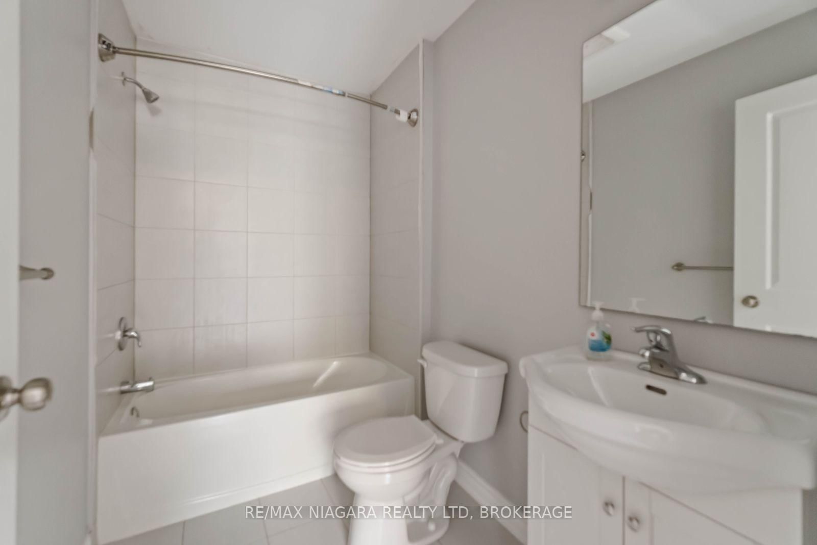 81 Grove Street • Welland, ON photo 21