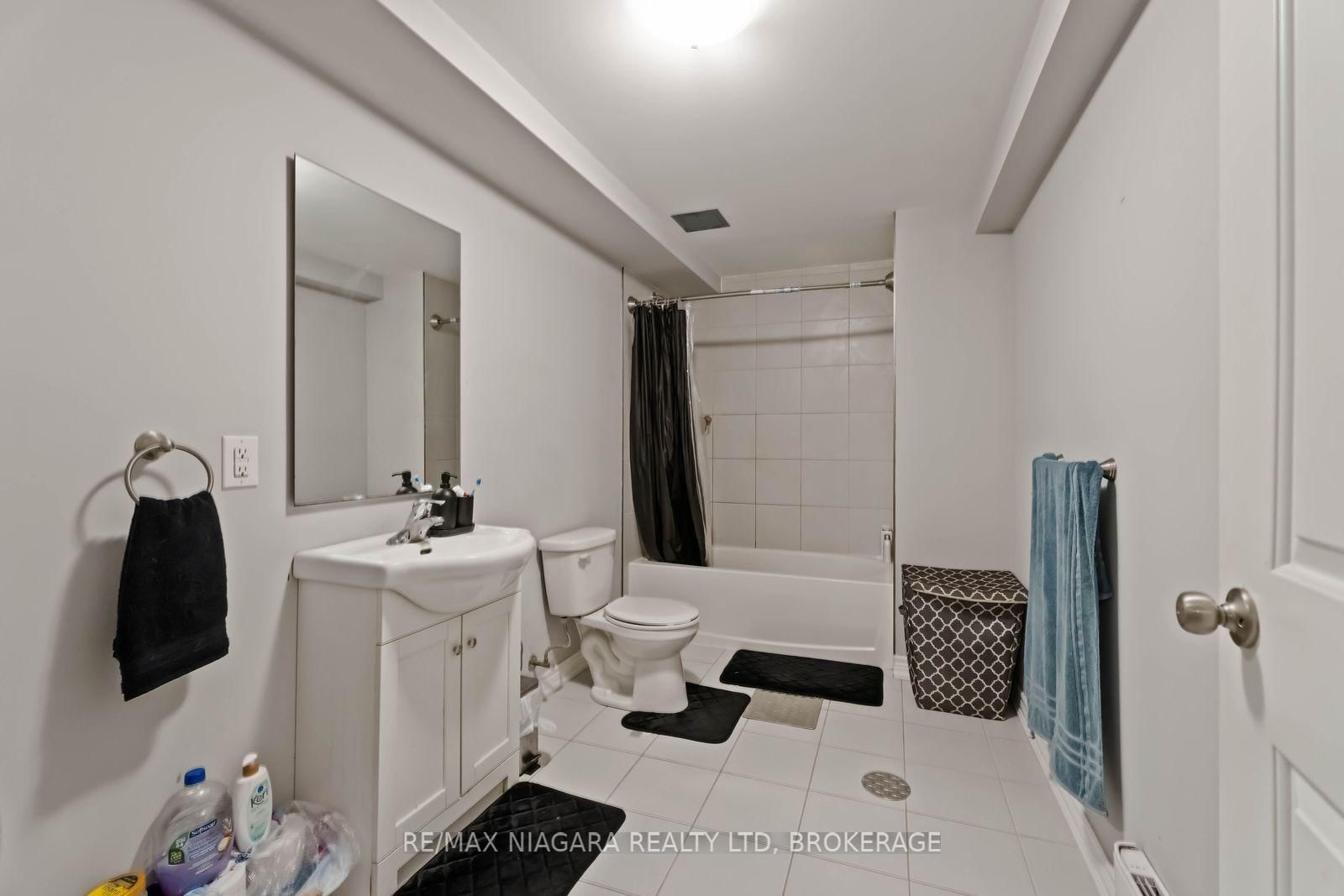 81 Grove Street • Welland, ON photo 39