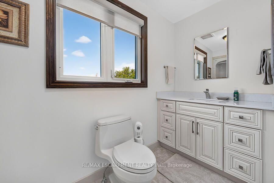 2265 Binbrook Road • Hamilton, ON photo 21