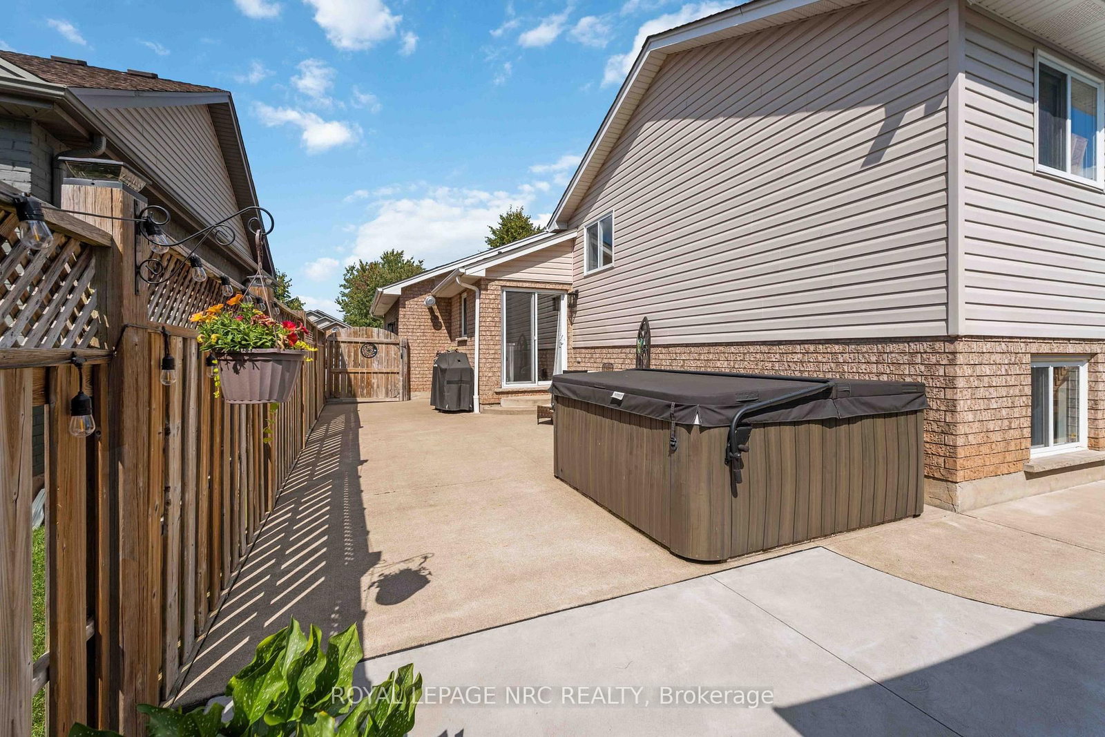 3680 WEINBRENNER Road • Niagara Falls, ON photo 41