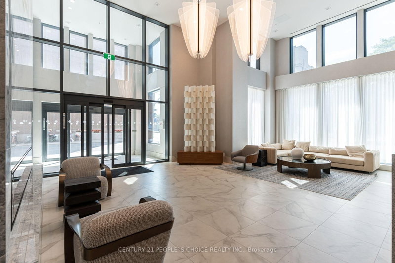 1120 - 75 james Street S