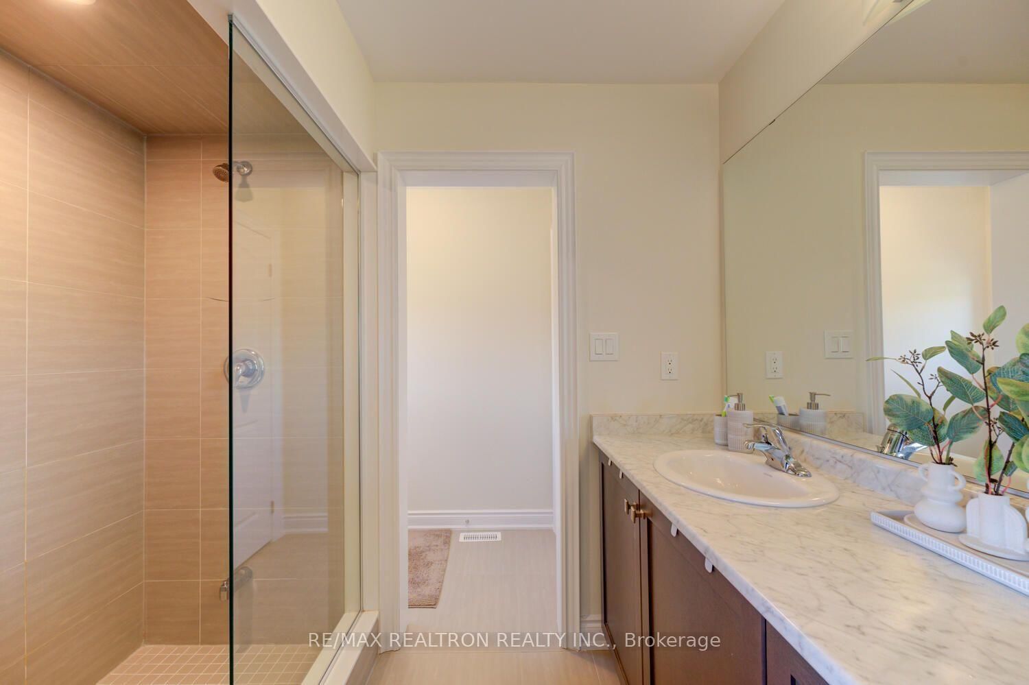 372 Blackburn Drive • Brantford, ON photo 26