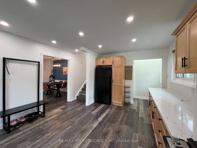 373 West Acres Drive • Guelph, ON photo 6