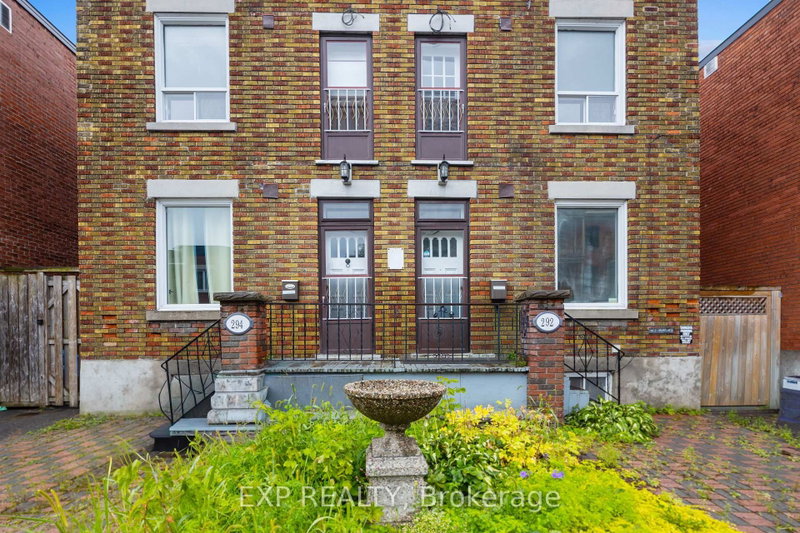 292-294 Clarence Street