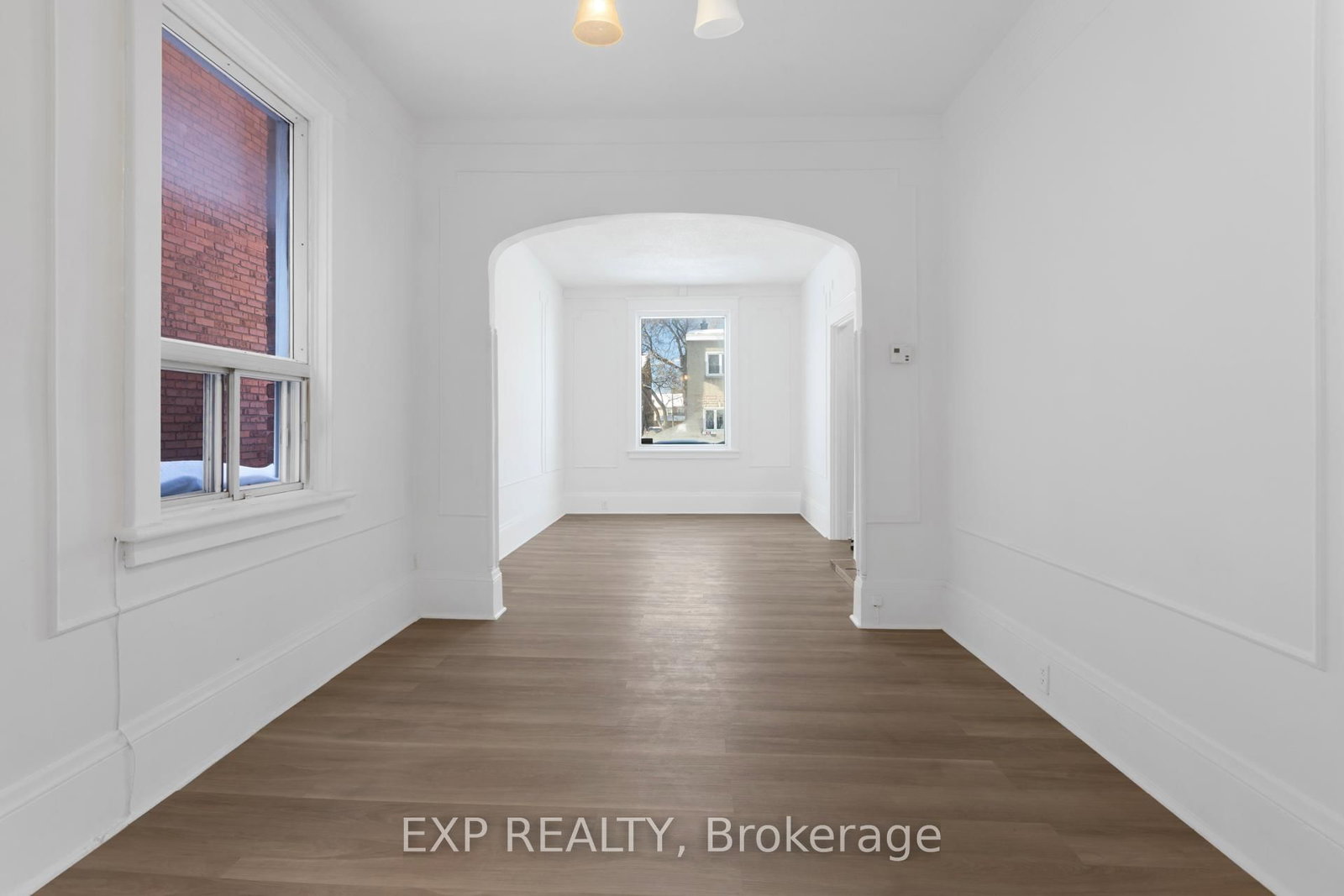 292-294 Clarence Street • Ottawa, ON photo 9
