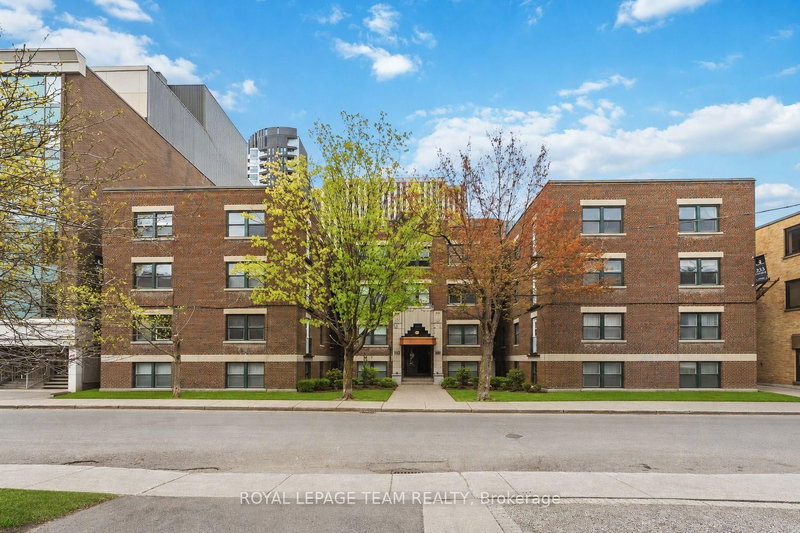 36 - 235 Cooper Street