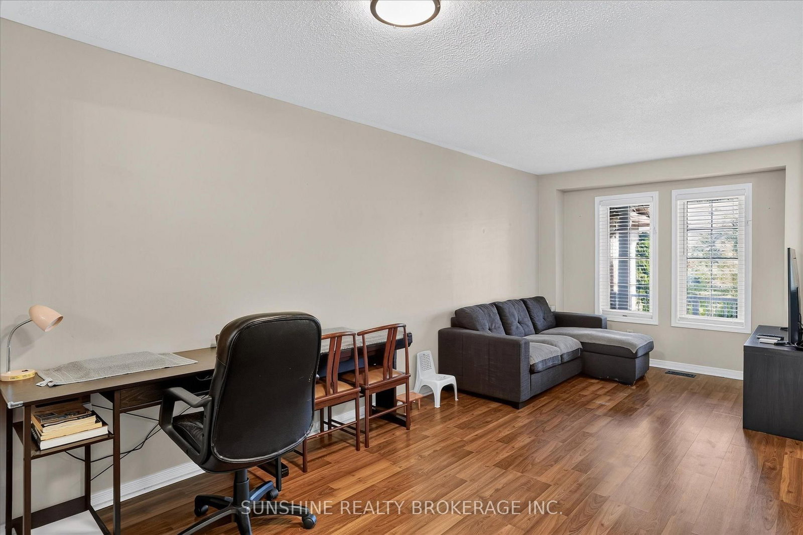 254 TOBIN Court • Peterborough, ON photo 8