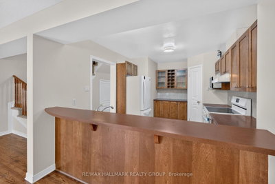 24 Gray Crescent • Ottawa, ON photo 9
