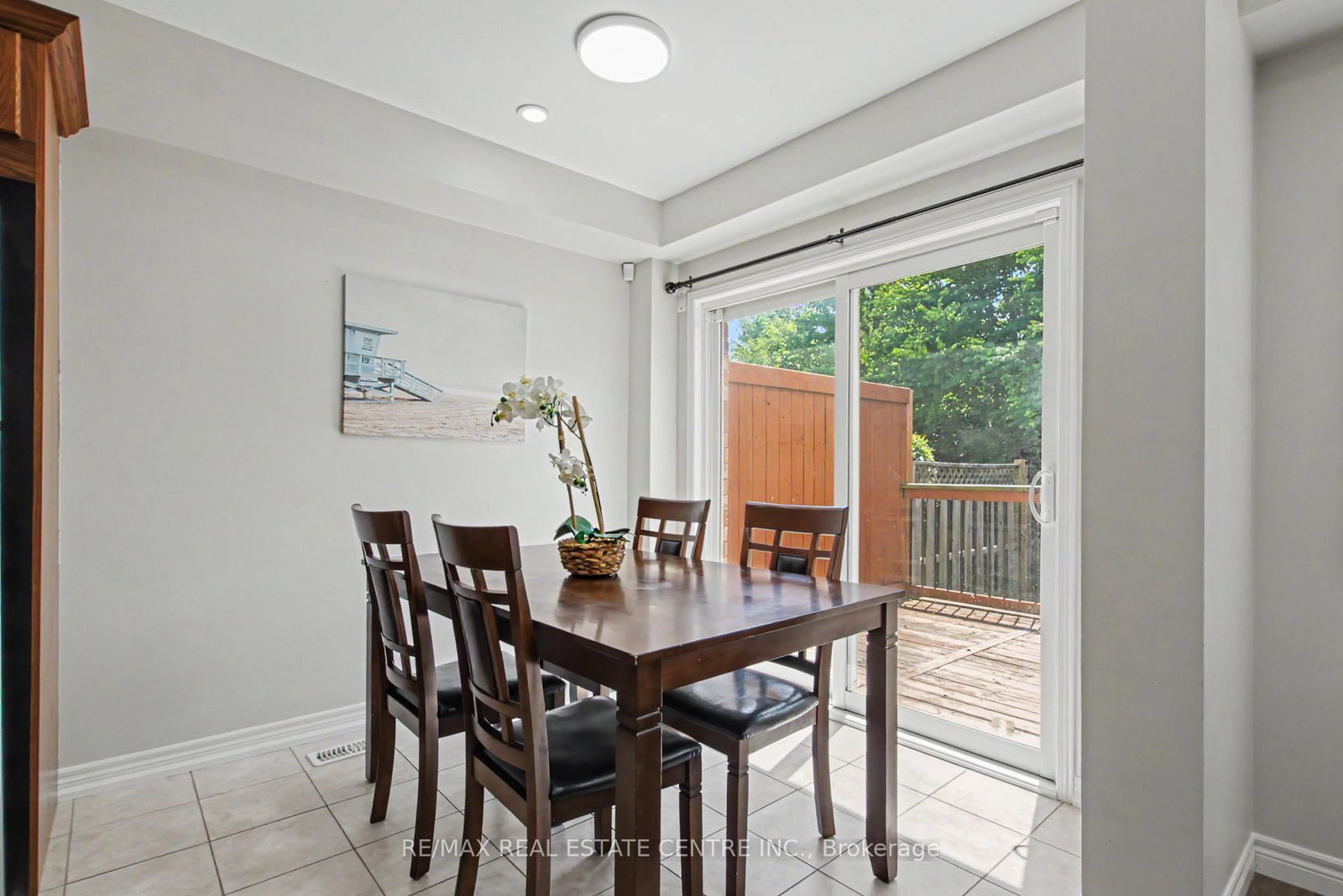 88 Bloomington Drive • Cambridge, ON photo 11