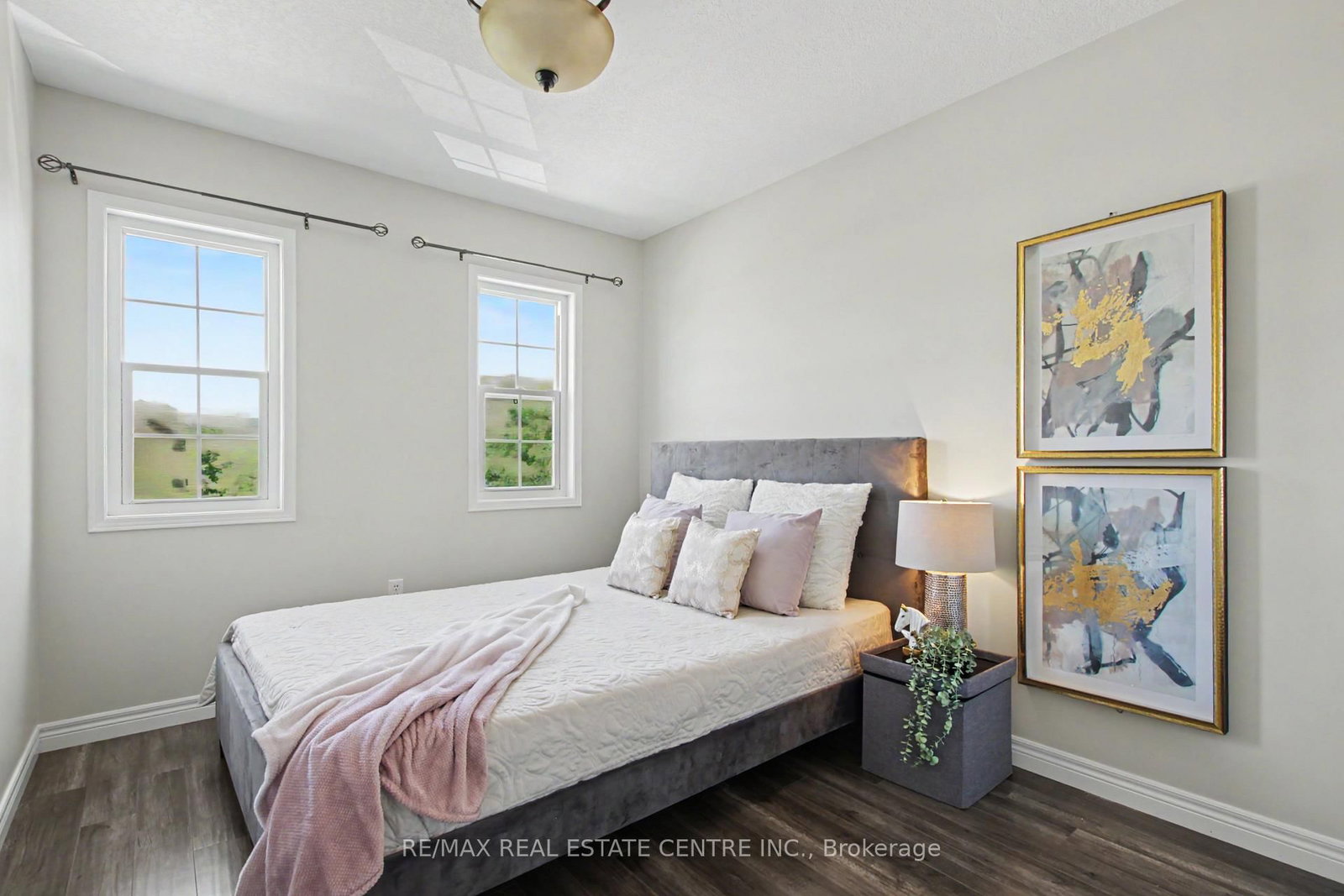 88 Bloomington Drive • Cambridge, ON photo 17
