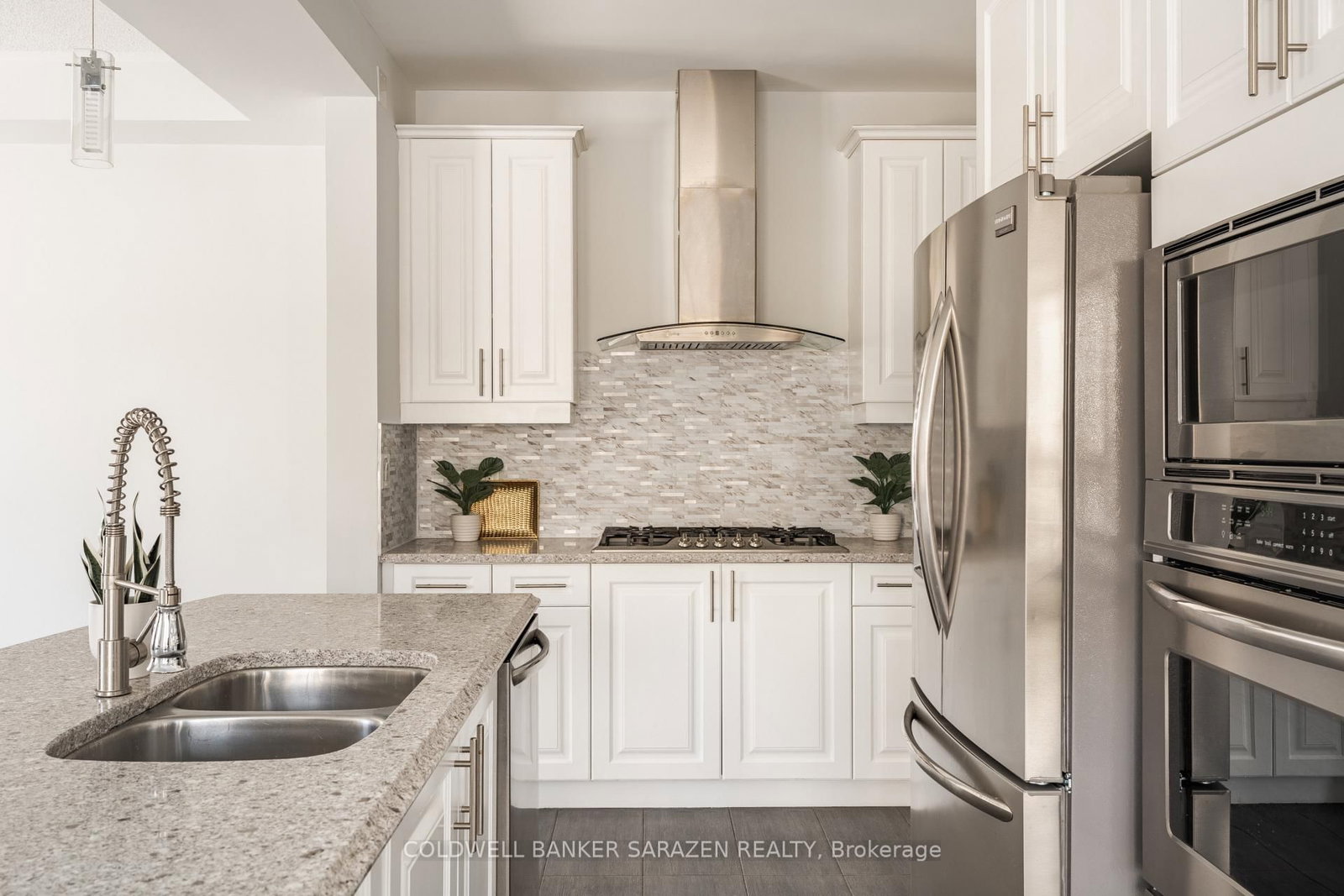 677 Broad Cove Crescent • Ottawa, ON photo 21