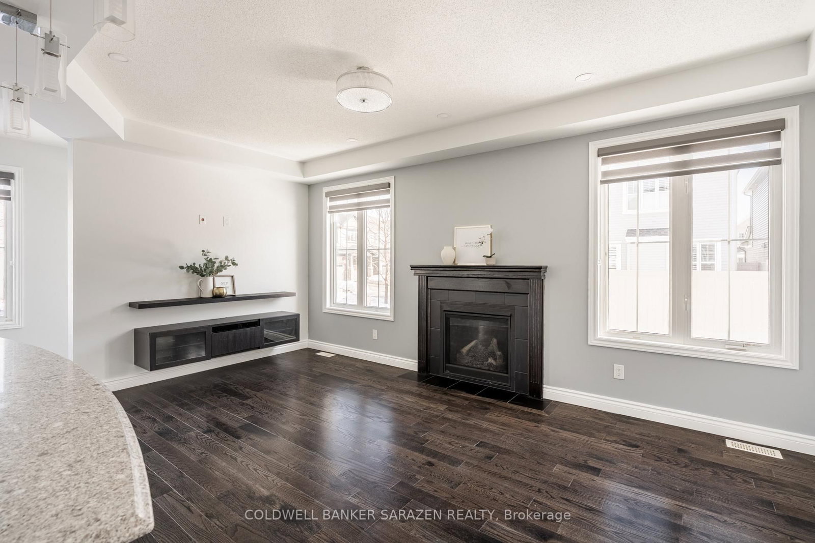 677 Broad Cove Crescent • Ottawa, ON photo 24