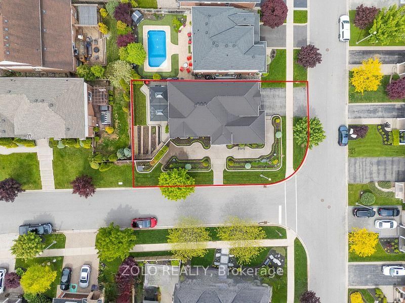 42 Vinifera Drive