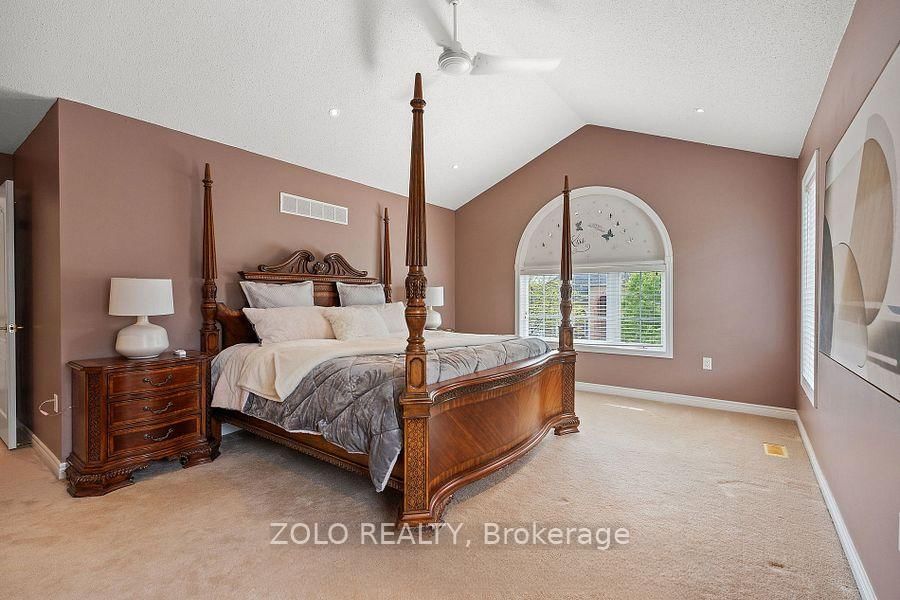 42 Vinifera Drive • Grimsby, ON photo 27