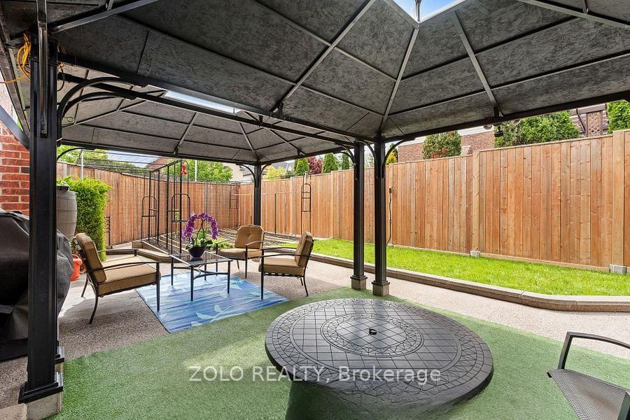 42 Vinifera Drive • Grimsby, ON photo 38