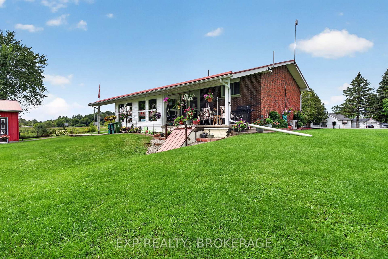 6583 HIGHWAY 15 • Seeley's Bay, ON photo 38