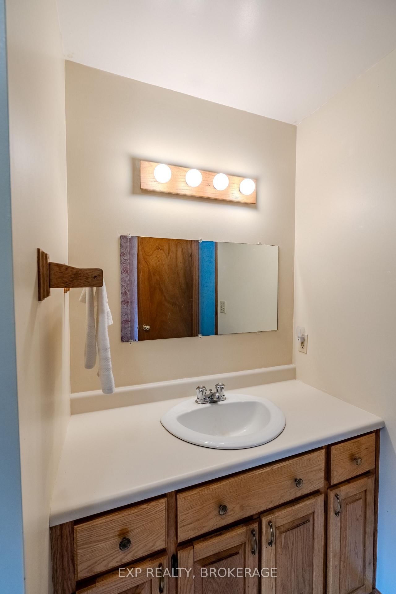 279 Munro Road • Maberly, ON photo 25
