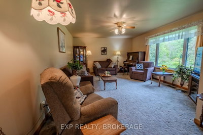 279 Munro Road • Maberly, ON photo 8