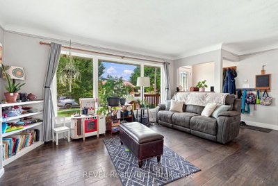 14 Gram Avenue • Welland, ON photo 6