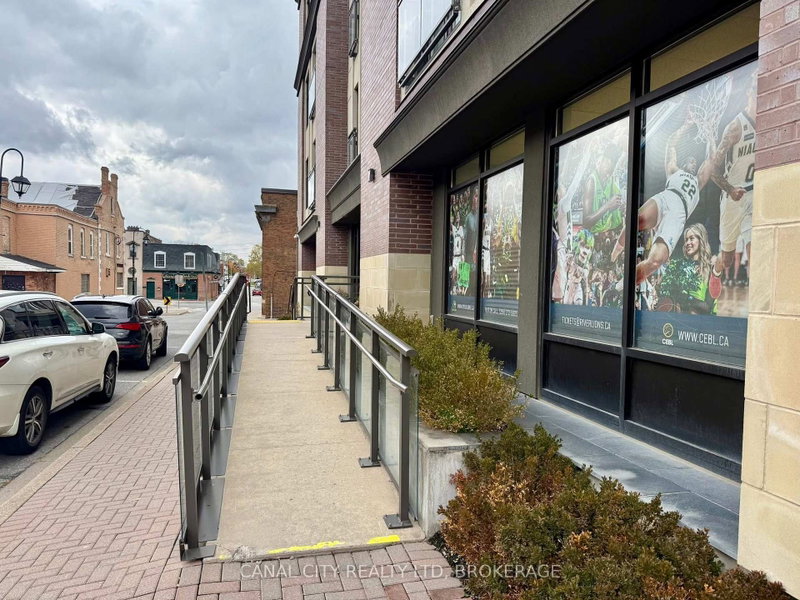 304 - 10 Albert Street E