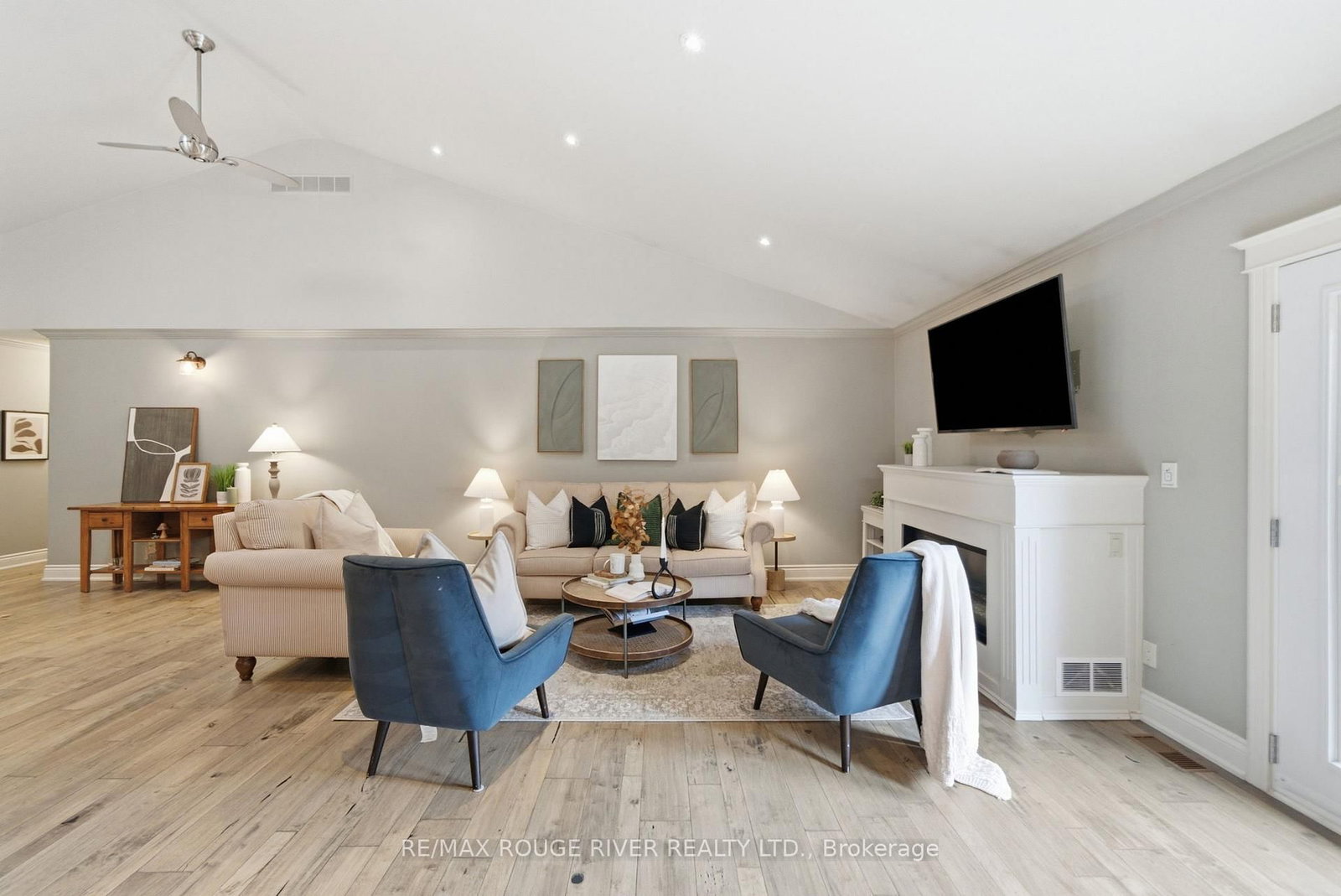 9866 Ellis Road • Hamilton Township, ON photo 16