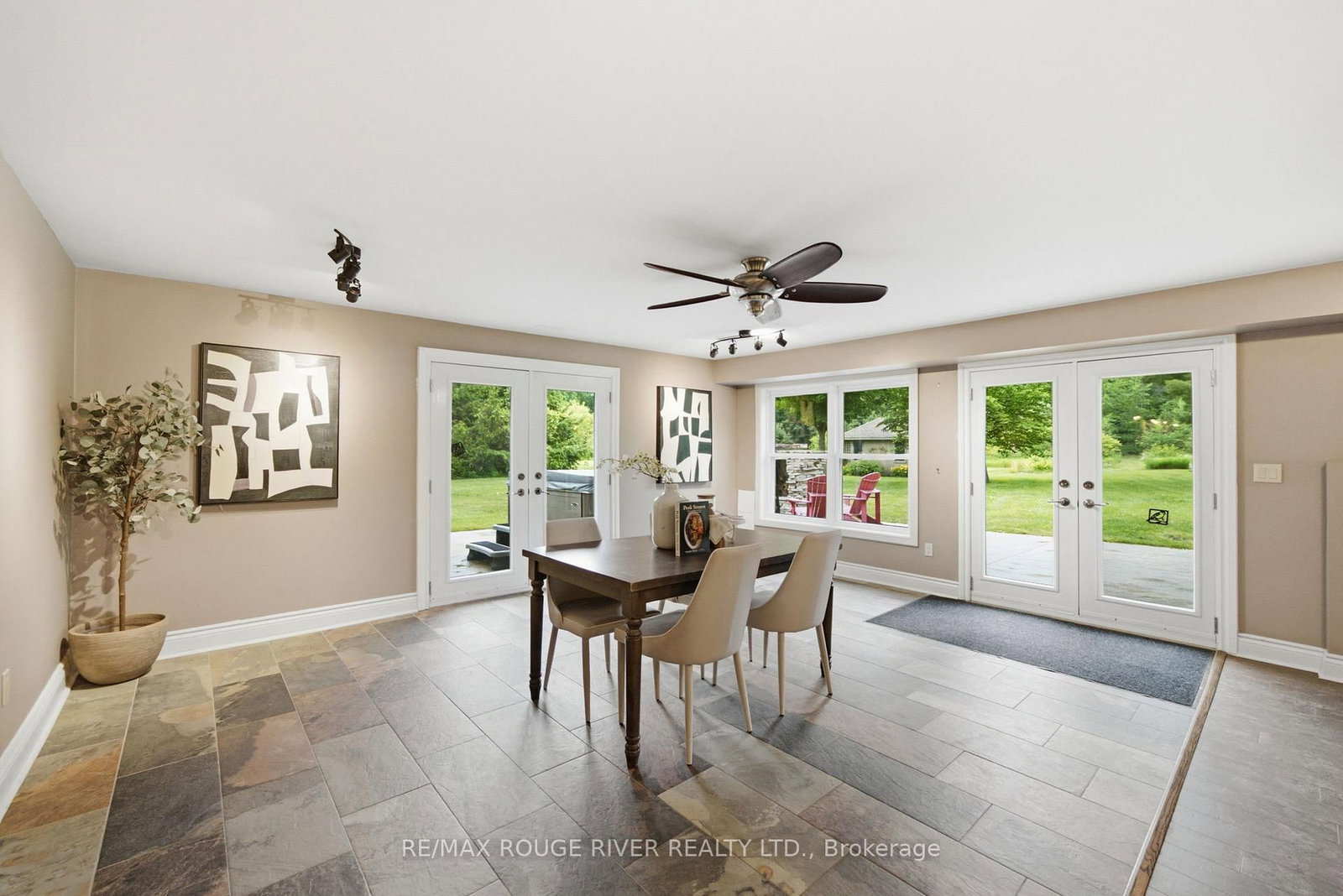 9866 Ellis Road • Hamilton Township, ON photo 31