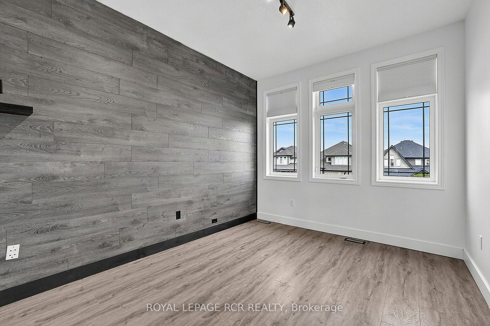 9 Mcintyre Lane • East Luther Grand Valley, ON photo 39