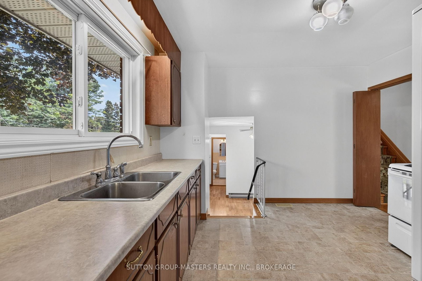 197 Norman Rogers Drive • Kingston, ON photo 16