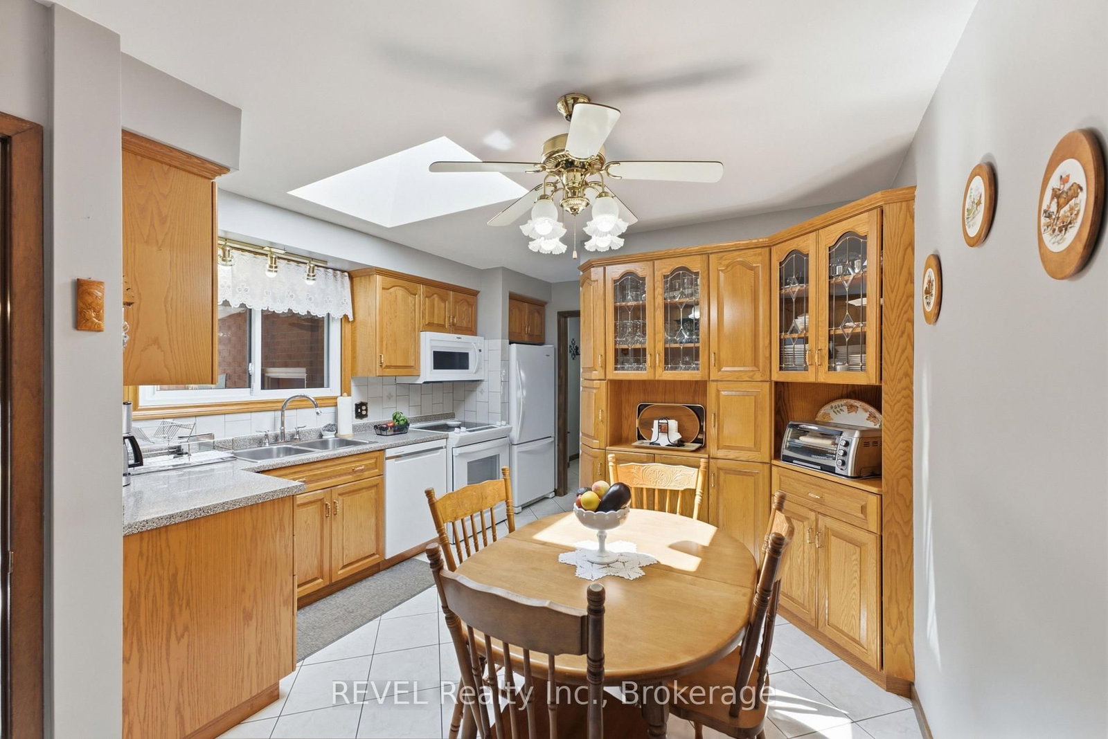 36 Ramsey Street • St. Catharines, ON photo 13